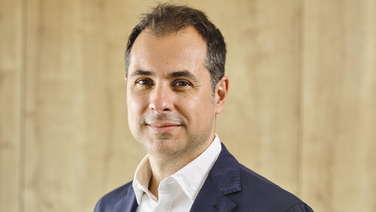 Retrat corporatiu de David Ferrando, Chief Marketing & Market Access Officer a Ferrer.