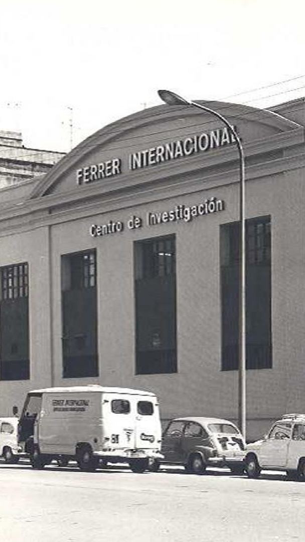 Sede histórica de Ferrer Internacional y su Centro de Investigación durante la década de los años 60 en España.